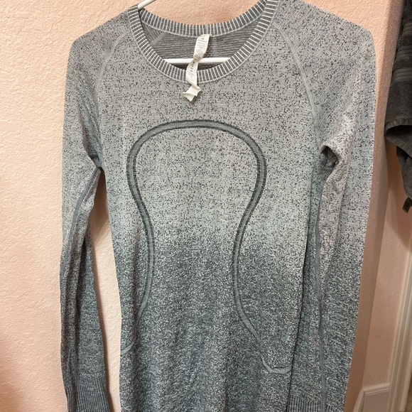 LULULEMON Swiftly Tech - Picture 1 of 3